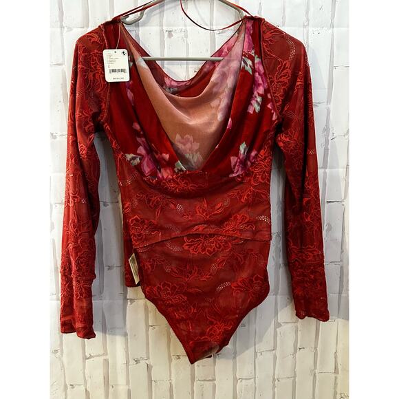NWT Free People Intimately Red Floral Bodysuit Sz S - Picture 10 of 12